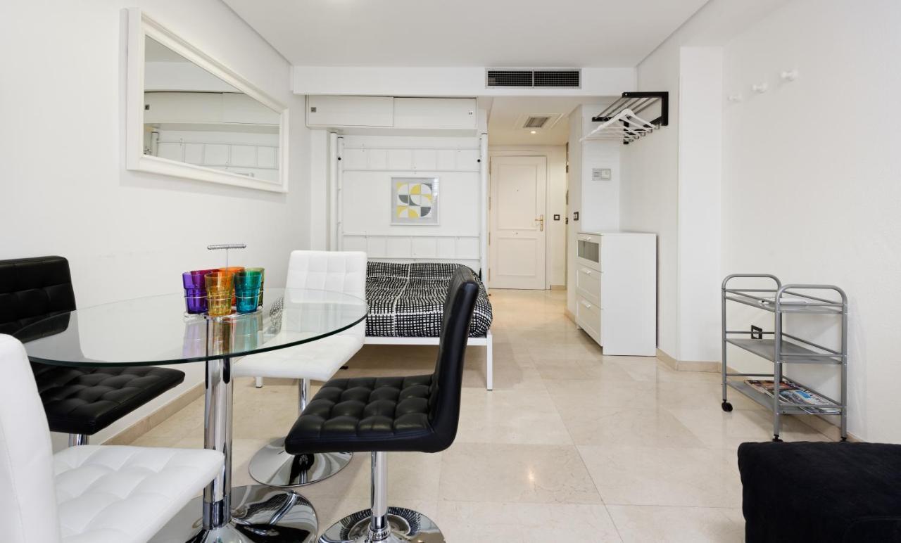 Retiro-Ibiza Alquiler Temporal-Hospitales Apartment Madrid Exterior photo